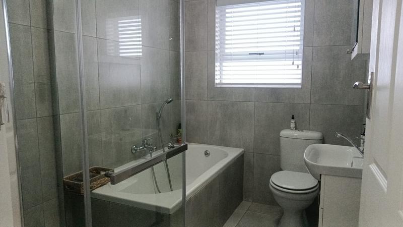 3 Bedroom Property for Sale in Tergniet Western Cape